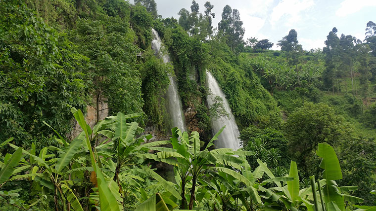 201907Sipi-falls