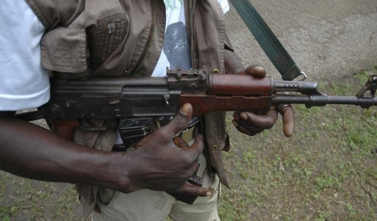 2020092300a121-gunmen