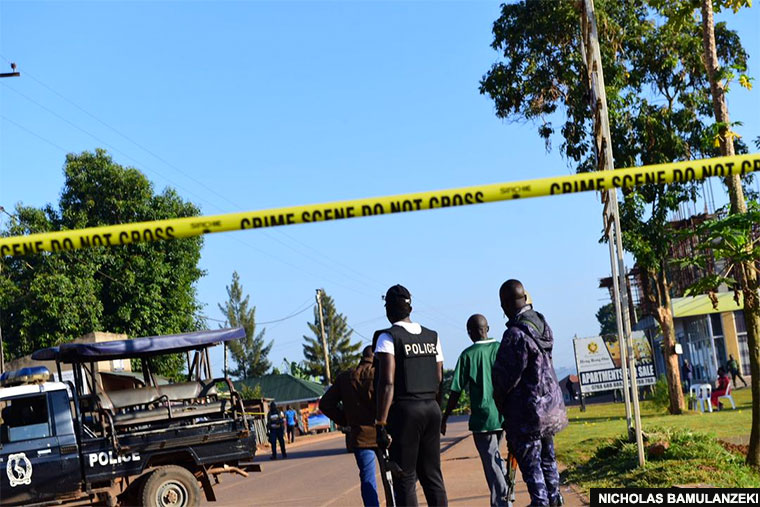 202110Police-officers-at-Komamboga-bomb-scene