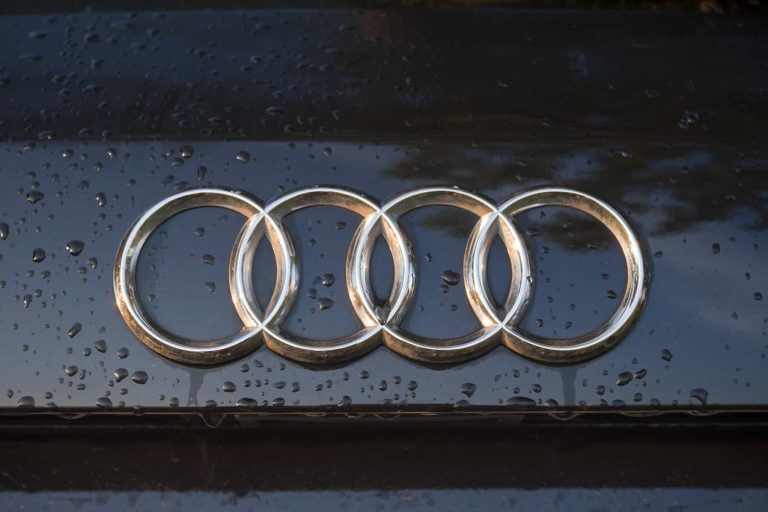 202409Audi-logo-scaled-1