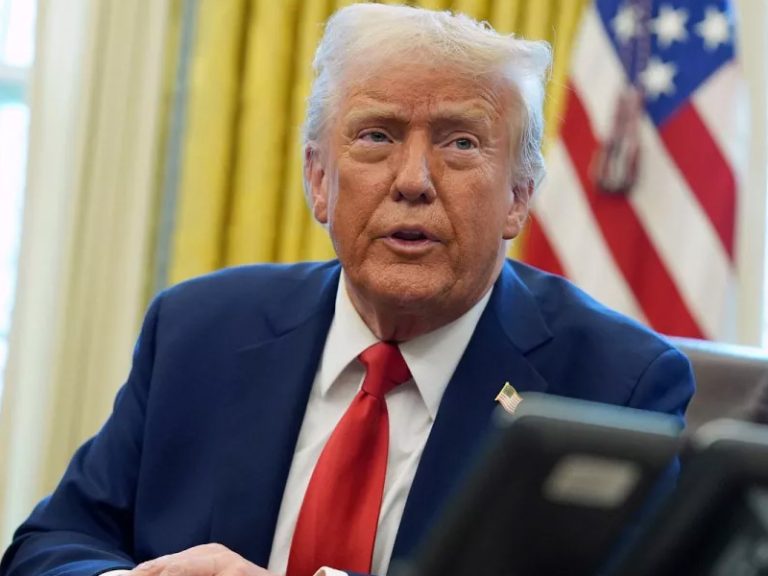 202502Donald-Trump-