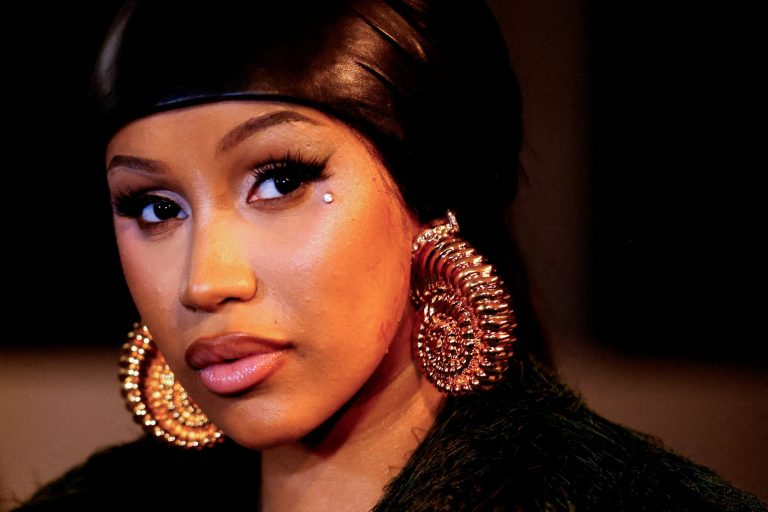 2025092025-09-02T233556Z_363486568_RC2W7AAQ2049_RTRMADP_3_PEOPLE-CARDI-B-scaled-1
