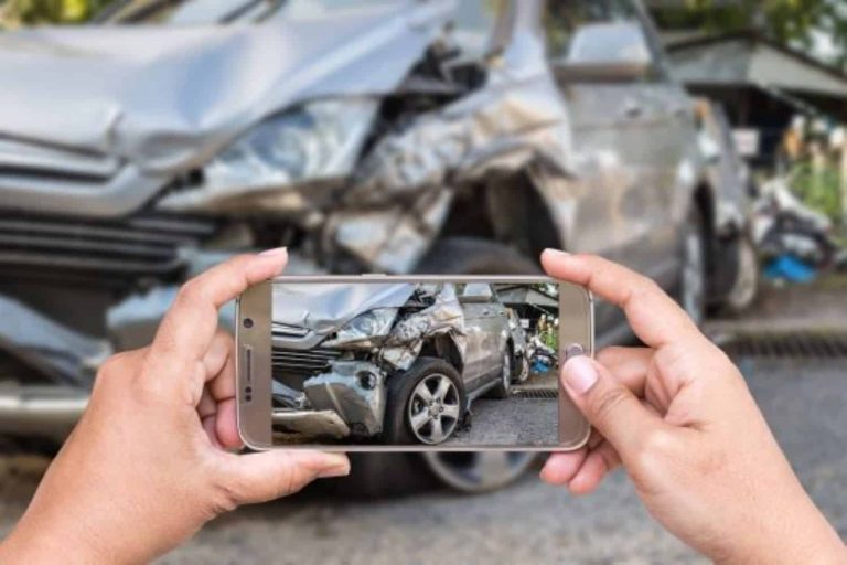 202509Accident-damaged-vehicles