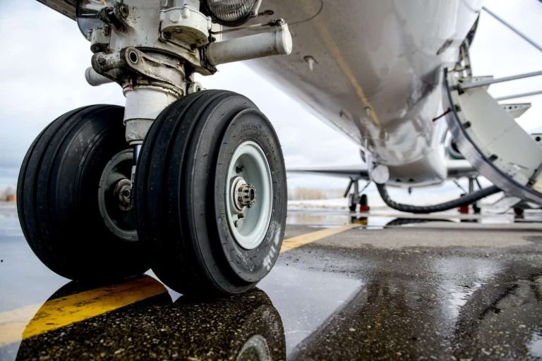 202509Airplane-Wheels