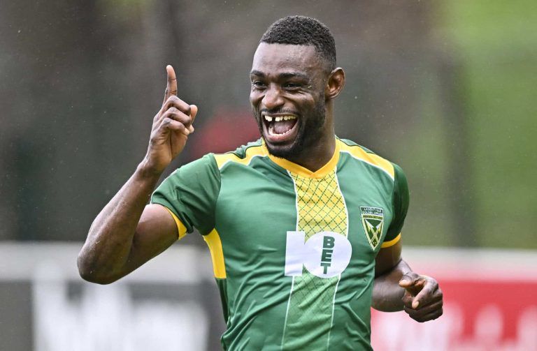 Football - Betway Premiership 2025/26 - Golden Arrows v Mamelodi Sundowns - King Zwelithini Stadium - Durban