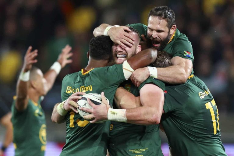 202509Boks-celebrate-1