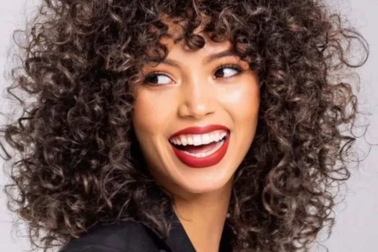 202509Bridgette-Jones-miss-sa-2025-bullying