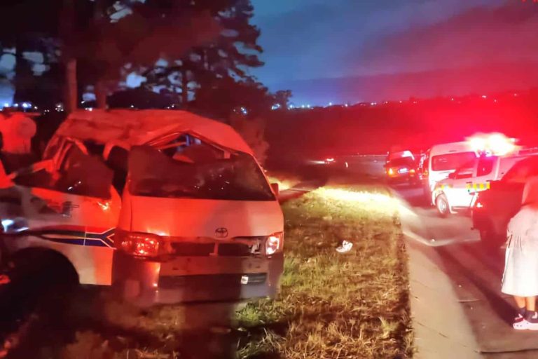 202509Eastern-Cape-taxi-crash
