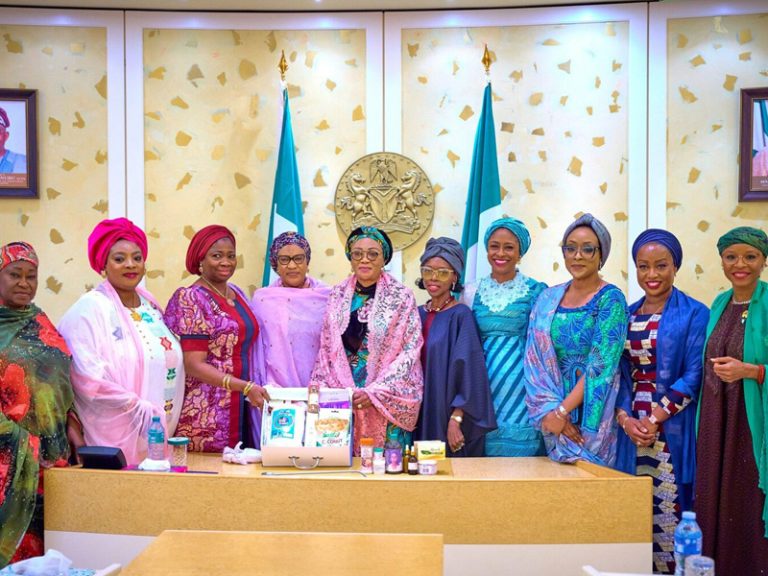 202509First-Lady-To-Female-CEO-1