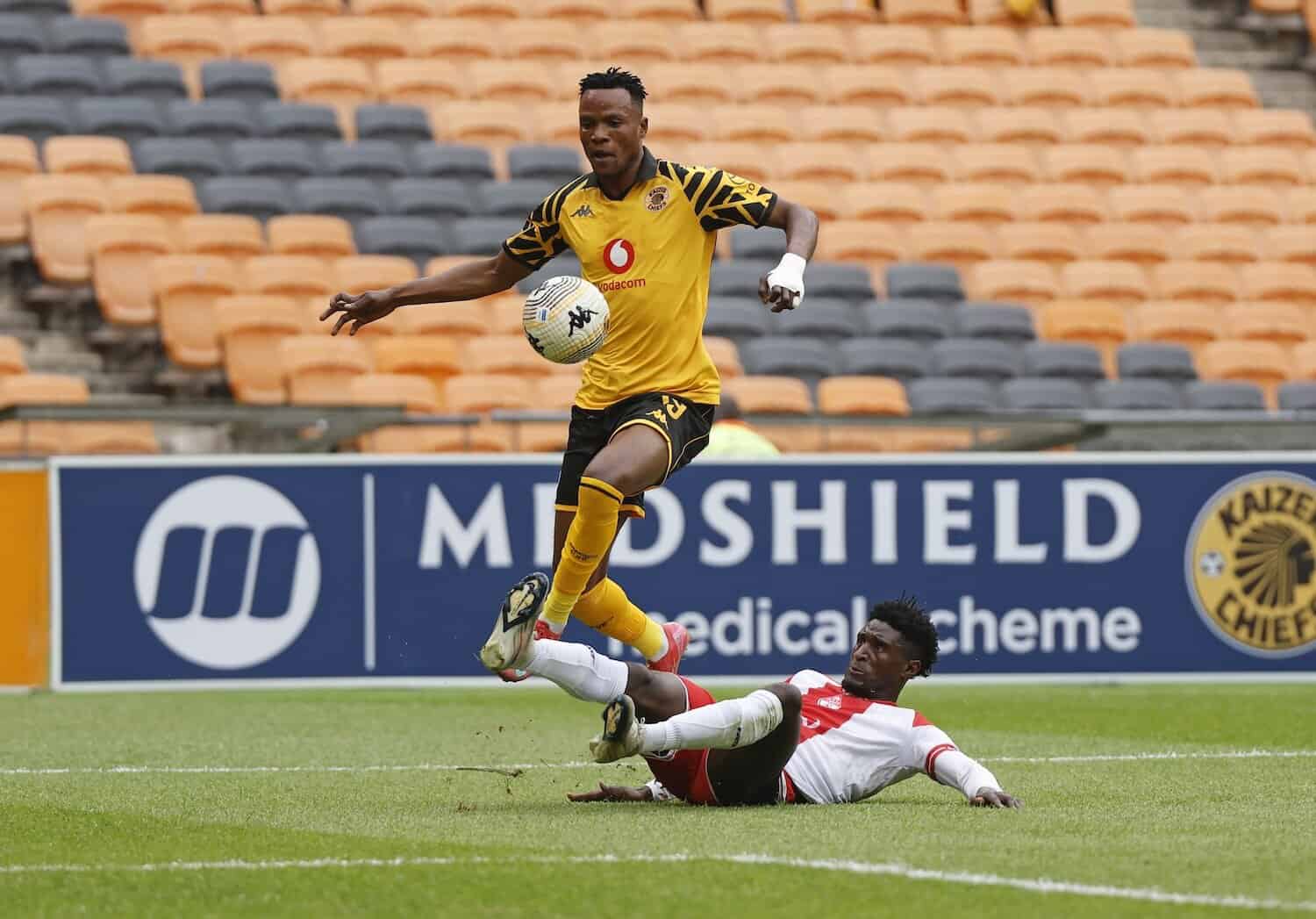 Football - CAF Confederation Cup 2025/26 - Preliminary Round - Kaizer Chiefs v Kabuscorp - Soccer City