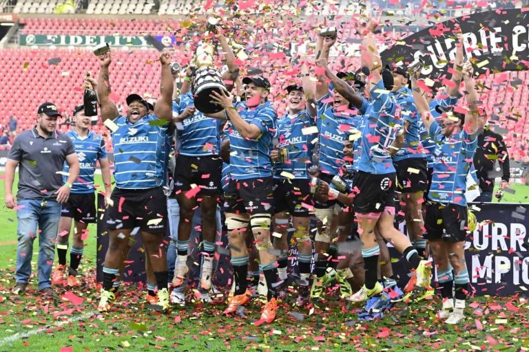 202509Griquas-celebrate-winning-the-Currie-Cup-final