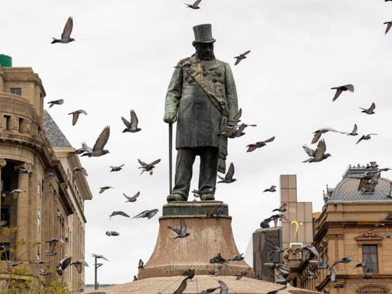 202509Historys-pain-lessons-in-stone