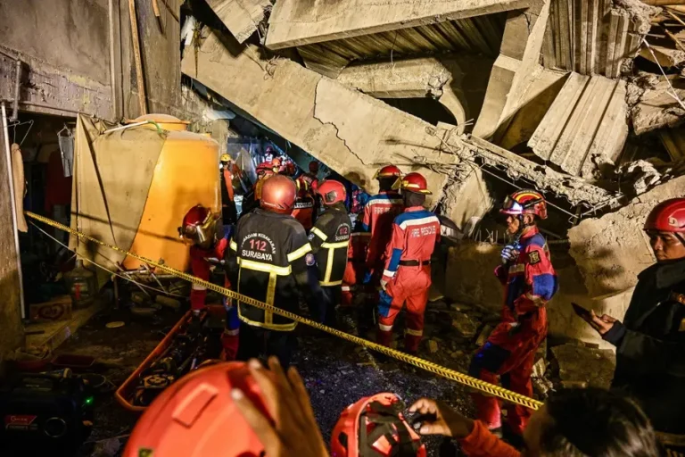 202509Indonesia-School-Collapse