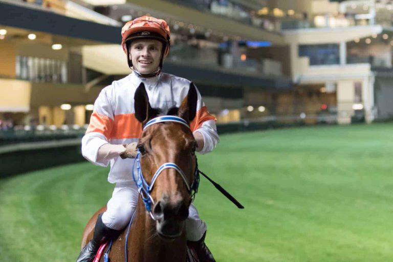 202509Lyle-Hewitson-Valley