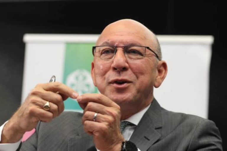 202509Old-Mutual-board-chairman-Trevor-Manuel