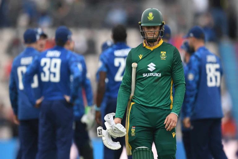 England v South Africa - 3rd Metro Bank ODI