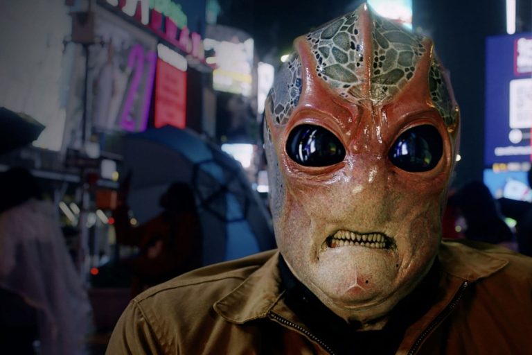 202509Resident-Alien-1