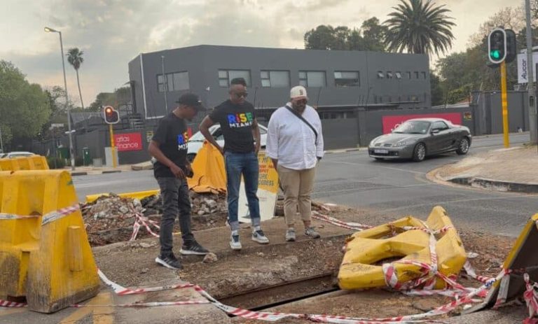 202509Rise-Mzansi-road-repair-Oxford-Johannesburg