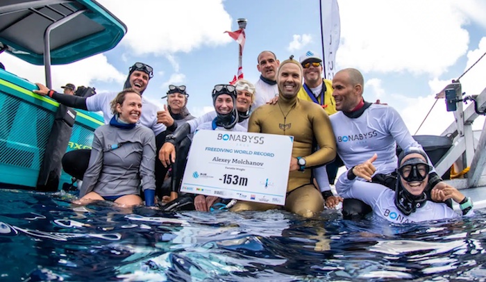 202509Russian-Freediver-Alexey-Molchanov-Sets-New-World-Record-with-126m-Descent-in-Cyprus