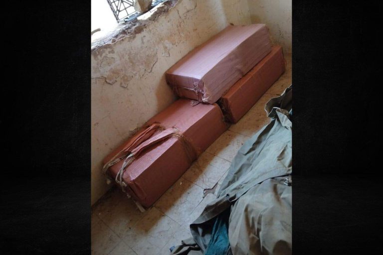 202509SANDF-soldiers-arrested-illicit-cigarettes