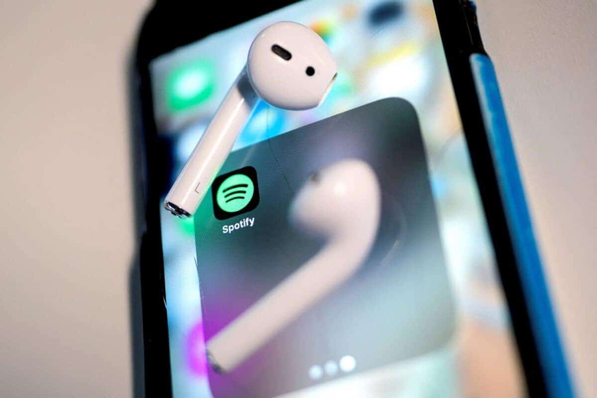 202509Spotify-1200x800-1