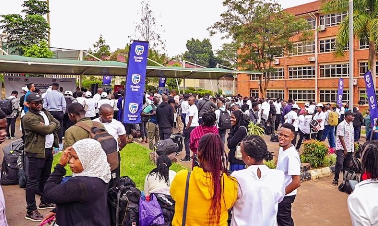 202509Surgeons-flagged-off-for-West-Nile-camp