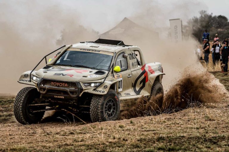 202509TGRSA-Hilux-Front