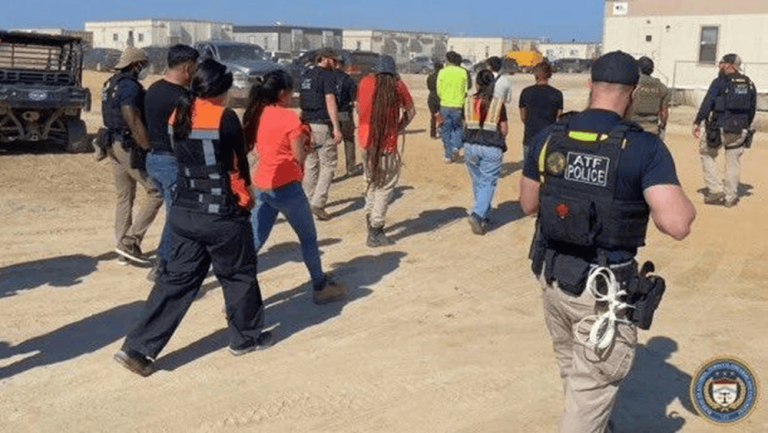 202509US-detains-hundreds-of-South-Koreans-in-factory-immigration-raid