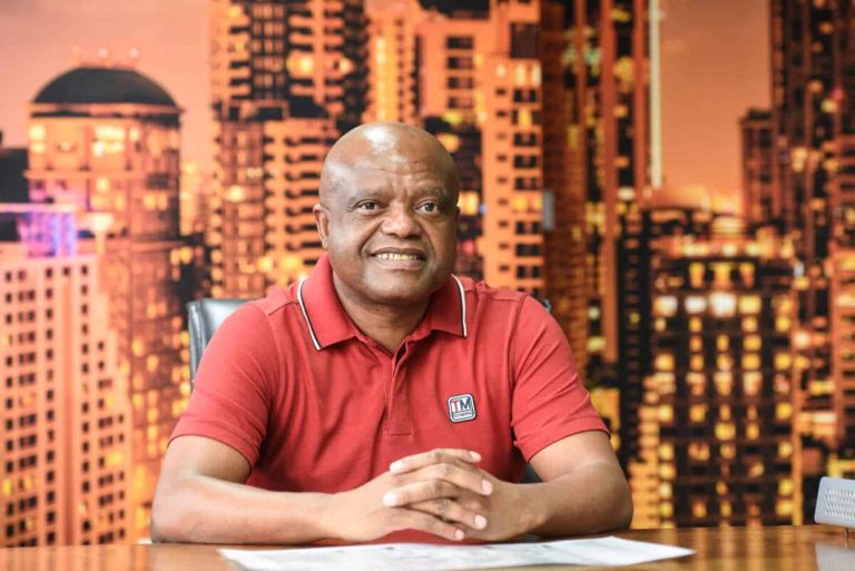 202509WATER-DADA-PARLIAMENTjoburg-mayor-cbd-buildings-1