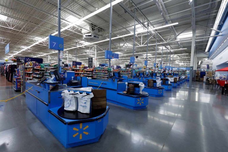 202509Walmart-Checkers-Makro