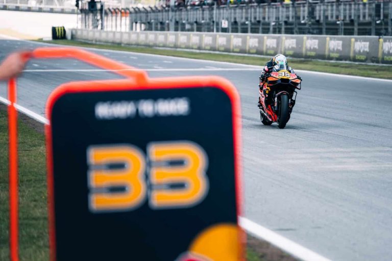 202509brad-binder-ktm-barcelona-2025-reaction