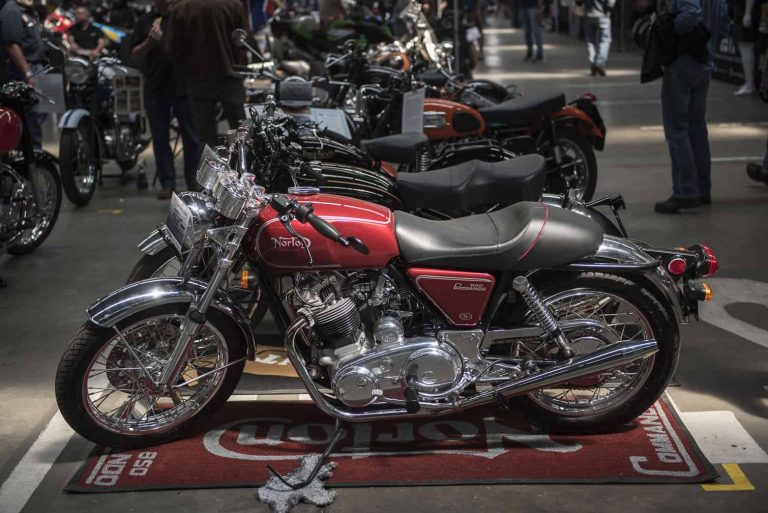 202509classic-motorcycles-6