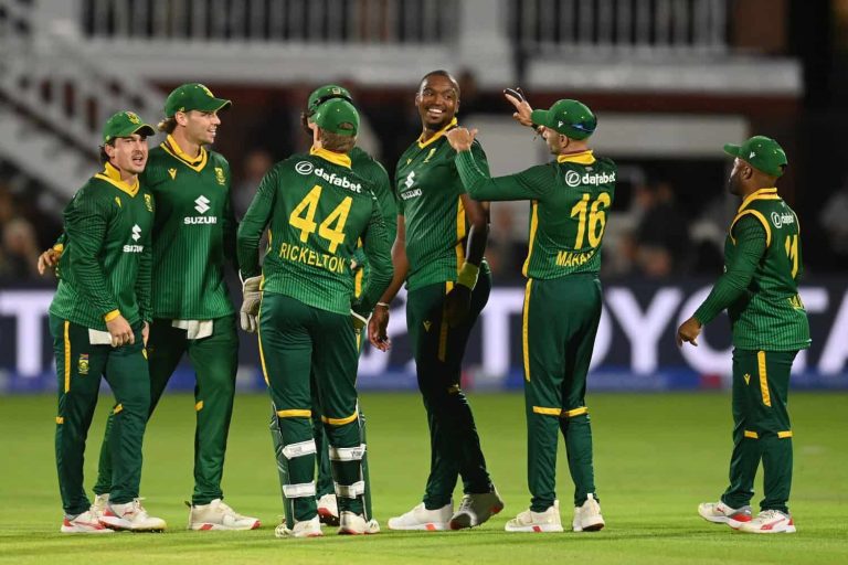 202509cricket-10