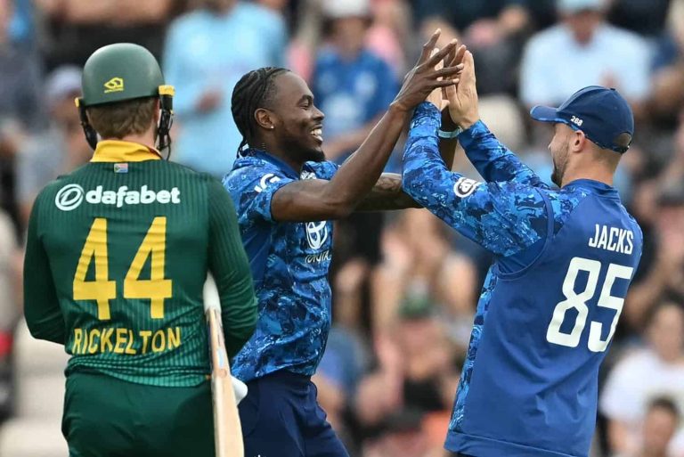 202509cricket-12