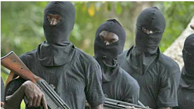 GUNMEN2