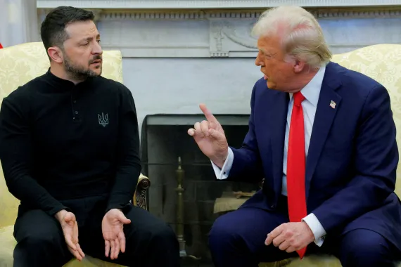2025-08-16T142749Z_144282600_RC2T3DA3HJ56_RTRMADP_3_UKRAINE-CRISIS-SUMMIT-ZELENSKIY-1755522871