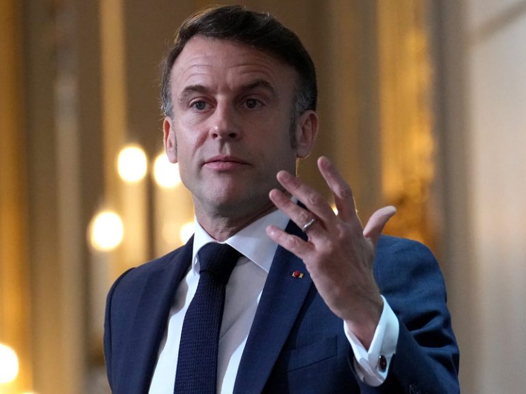 202501Emmanuel-Macron-