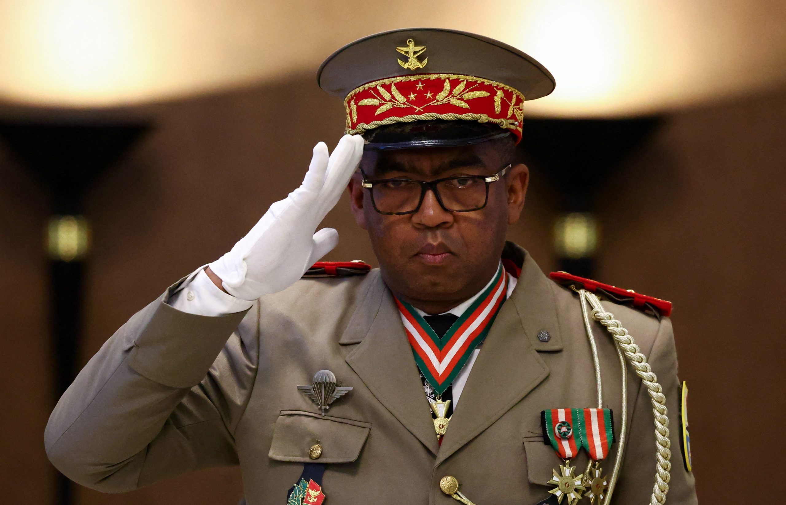 2025102025-10-06T190647Z_1276906614_RC2J6HARYI38_RTRMADP_3_MADAGASCAR-PROTESTS-PRIMEMINISTER-scaled-1