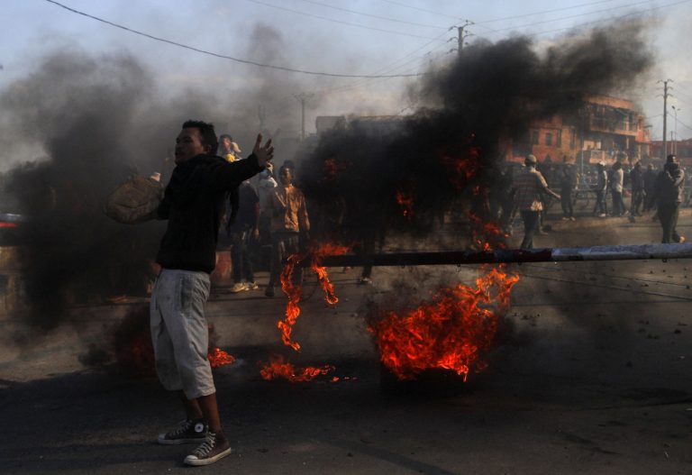 2025102025-10-07T150705Z_220478847_RC227HA81K3C_RTRMADP_3_MADAGASCAR-PROTESTS-scaled-1