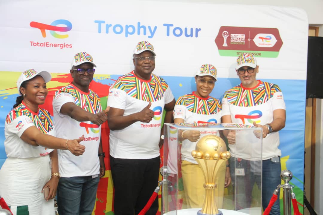 202510AFCON-Trophy-Tour-Lights-Up-Lagos-With-Fanfare-And-Excitement