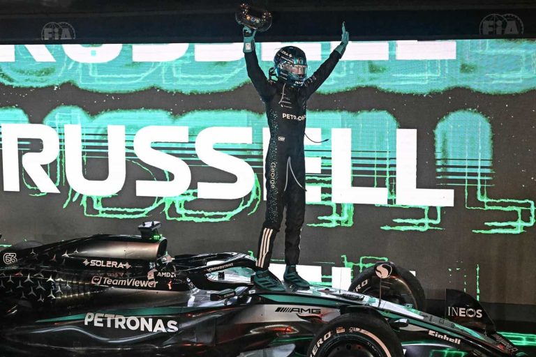 AUTO-PRIX-F1-SIN
