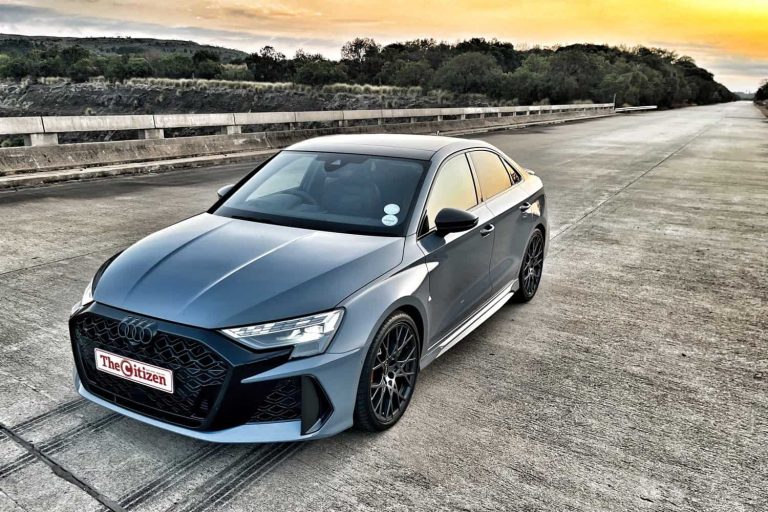202510Audi-RS3-Sedan-Front-Left