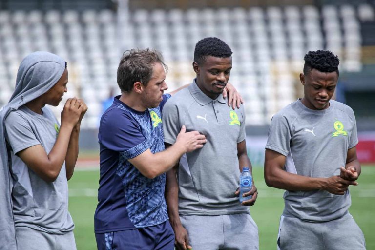 Football - CAF Champions League 2025/26 - Remo Stars v Mamelodi Sundowns - Abuja - Nigeria