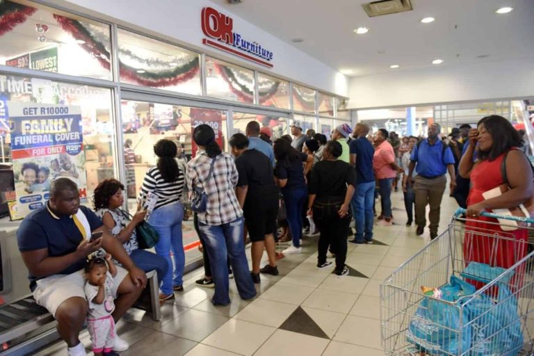 202510Beat-the-festive-shopping-rush