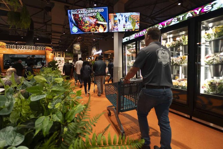 202510Checkers-plans-to-open-more-halaal-stores-after-launching-them-in-KwaZulu-Natal-scaled-1