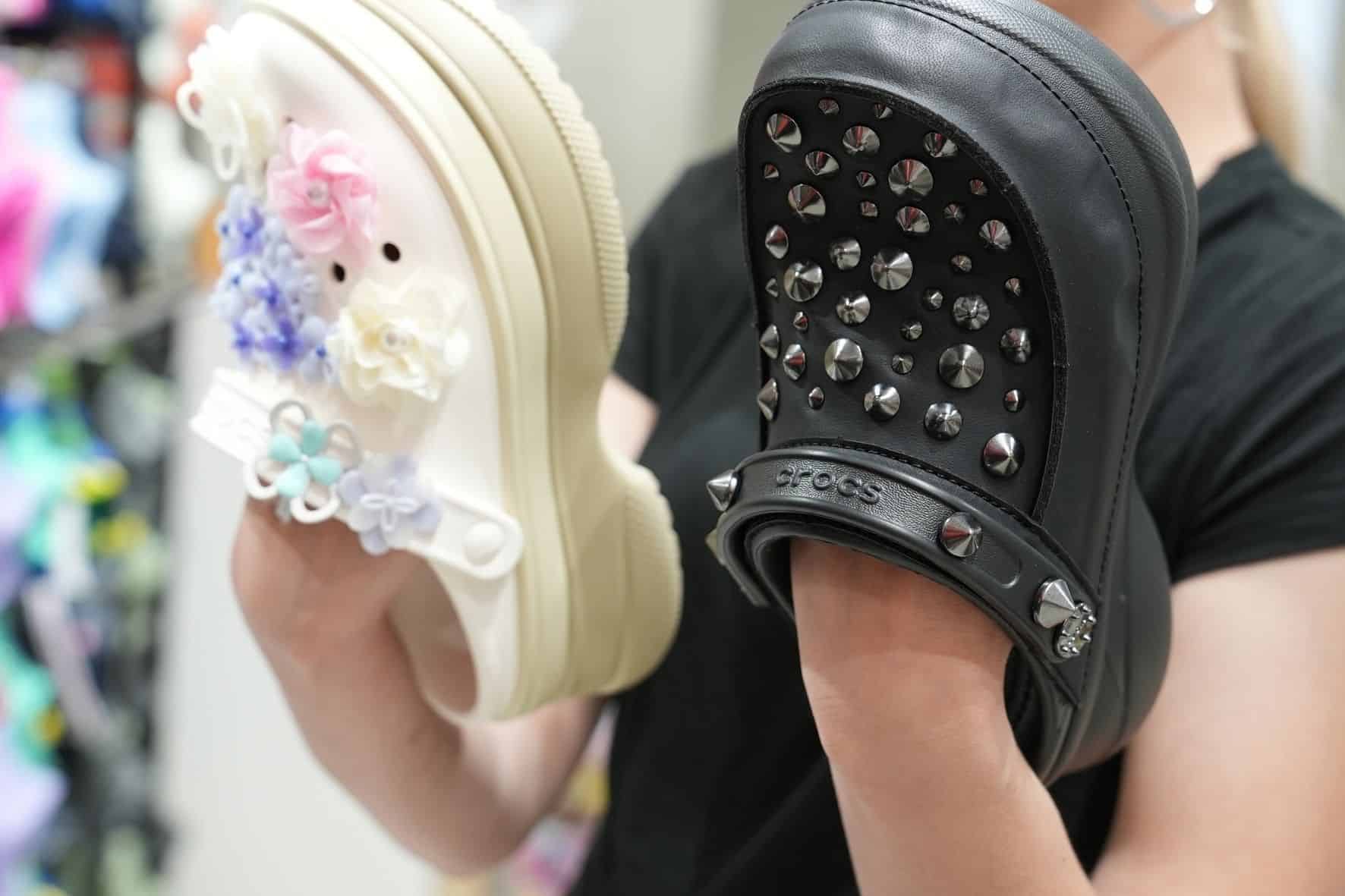 202510Crocs-2
