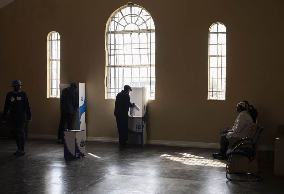 202510Curbing-freedom-of-speech-is-a-no-no-1