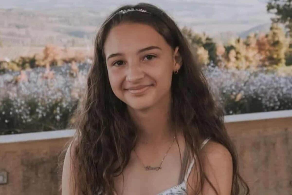 202510Deveney-1-1200x800-1