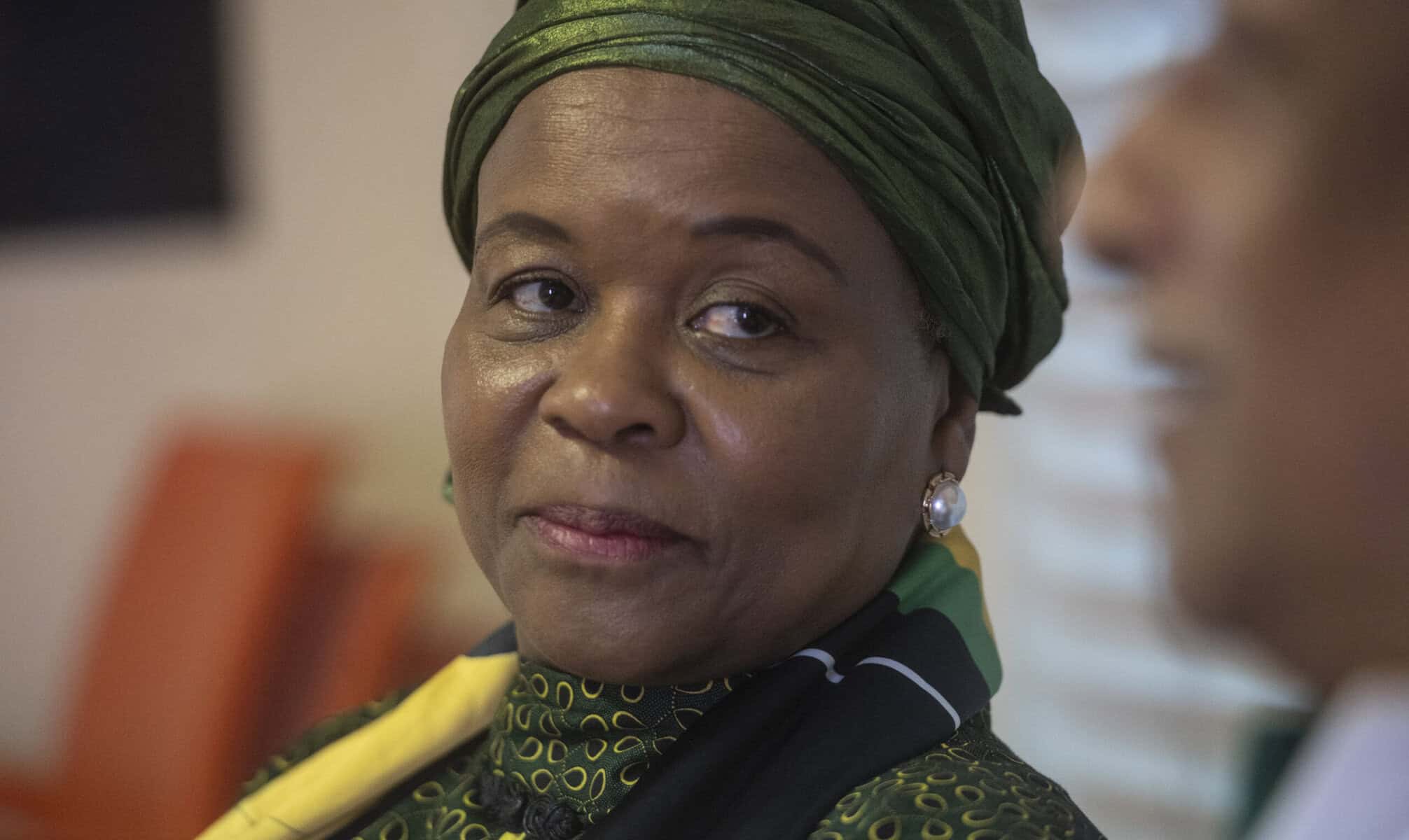 Dr Gwen Ramokgopa Visits Veteran Fraieda Omar Ahead Of ANC 113th Anniversary