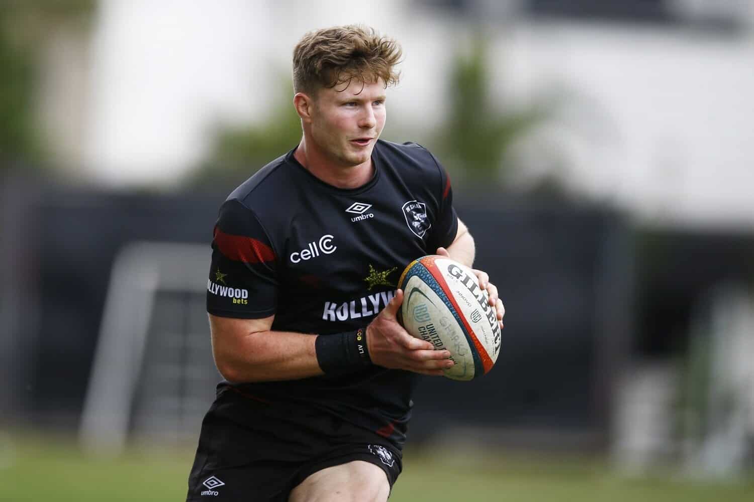 202510Ethan-Hooker-Sharks